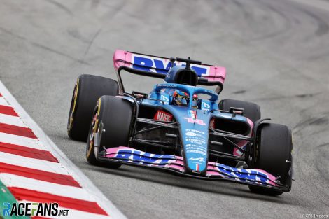 Fernando Alonso, Alpine, Circuit de Catalunya, 2022