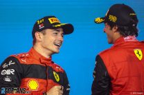 (L to R), Charles Leclerc, Carlos Sainz Jr, Ferrari, Bahrain International Circuit, 2022