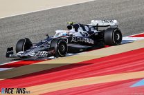 Yuki Tsunoda, AlphaTauri, Bahrain International Circuit, 2022