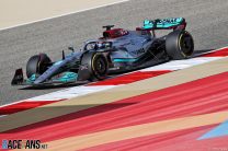George Russell, Mercedes, Bahrain International Circuit, 2022