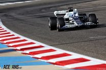 Pierre Gasly, AlphaTauri, Bahrain International Circuit, 2022
