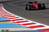 Carlos Sainz Jnr, Ferrari, Bahrain International Circuit, 2022