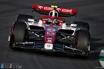 Zhou Guanyu, Alfa Romeo, Jeddah Corniche Circuit, 2022