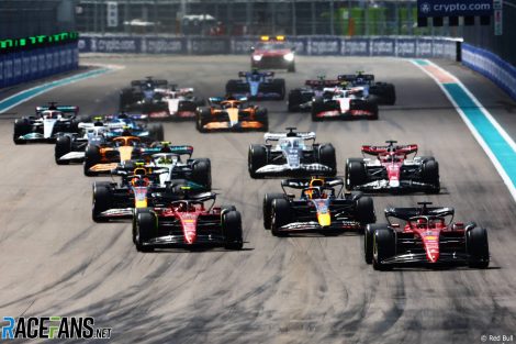 Race start, Miami International Autodrome, 2022